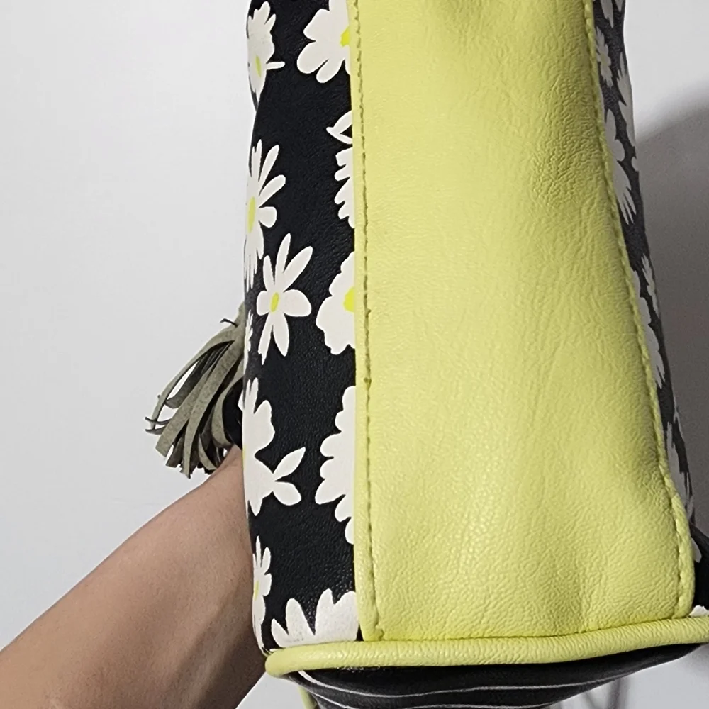 Sold - Picture 4 of 5